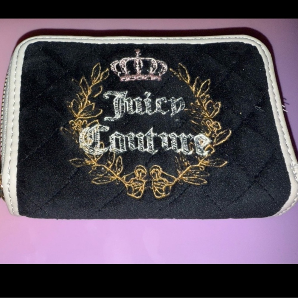 JUICY COUTURE ROYAL COUTURE MED. DOUBLE ZIP AROUND BLACK WALLET